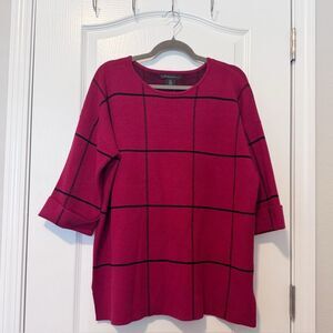 Tahari Women’s Red/Black Windowpane Plaid Knit Sweater NWT Size 1X